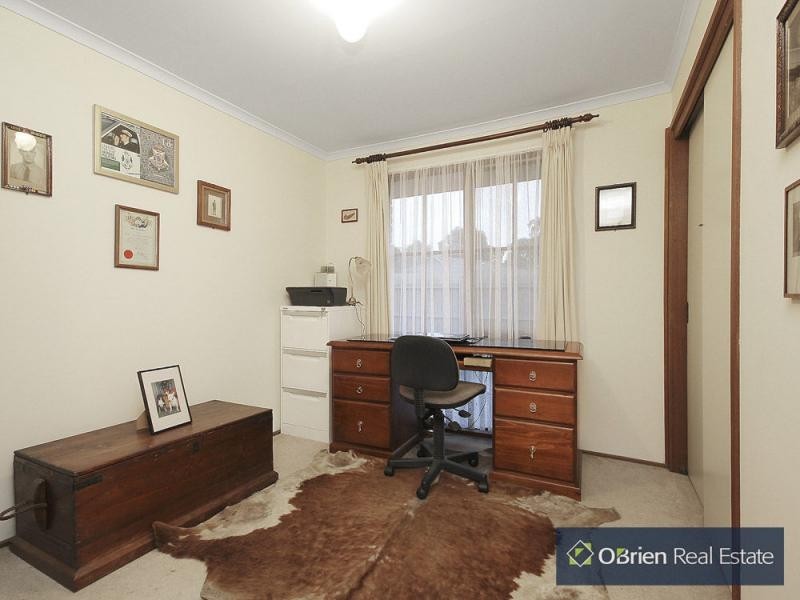 7 Cook Court, Cranbourne North VIC 3977