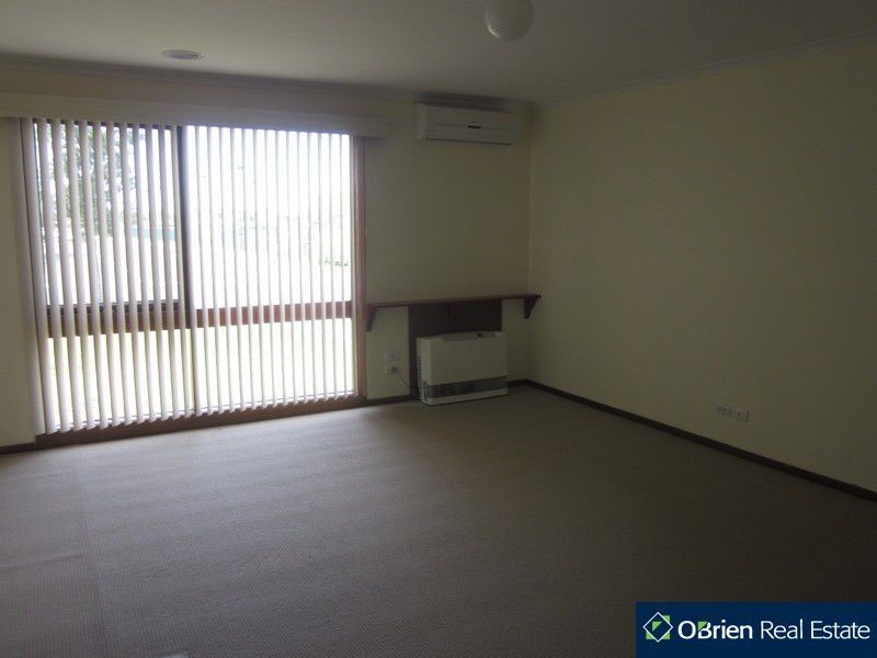 7B Henry Street, Pakenham VIC 3810