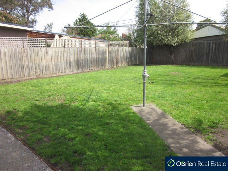 7B Henry Street, Pakenham VIC 3810