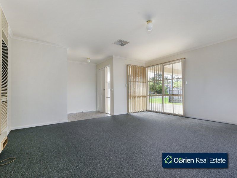 26 Sharpe Court, Berwick VIC 3806