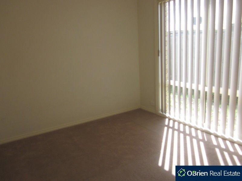 12/21-31 Parman Avenue, Pakenham VIC 3810