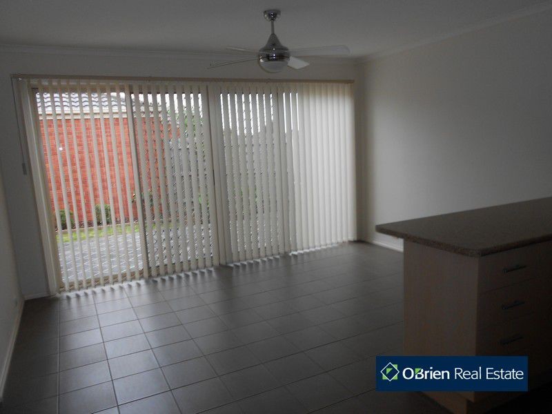 129 Melzak Way, Berwick VIC 3806