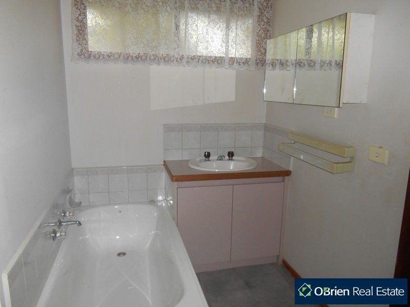 31 Lewisham Close, Hampton Park VIC 3976