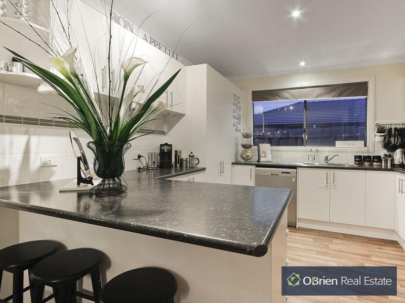 22 Walmac Close, Tooradin VIC 3980