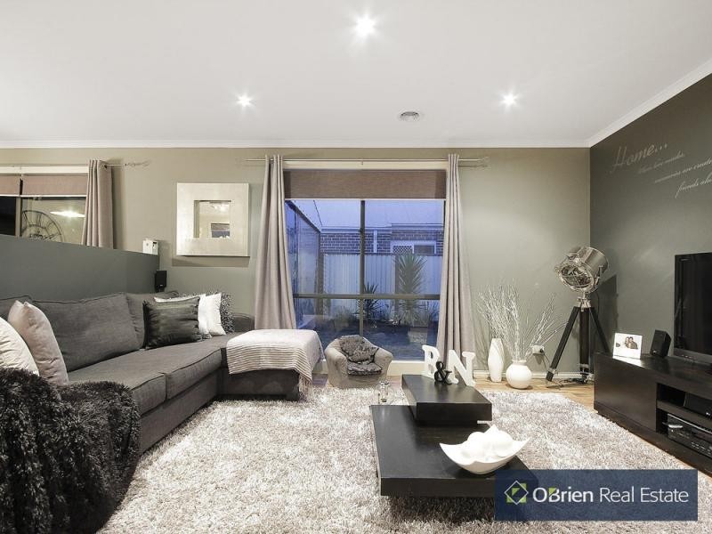 22 Walmac Close, Tooradin VIC 3980