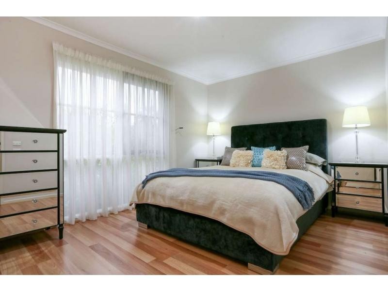 15 Strathhavan Drive, Berwick VIC 3806