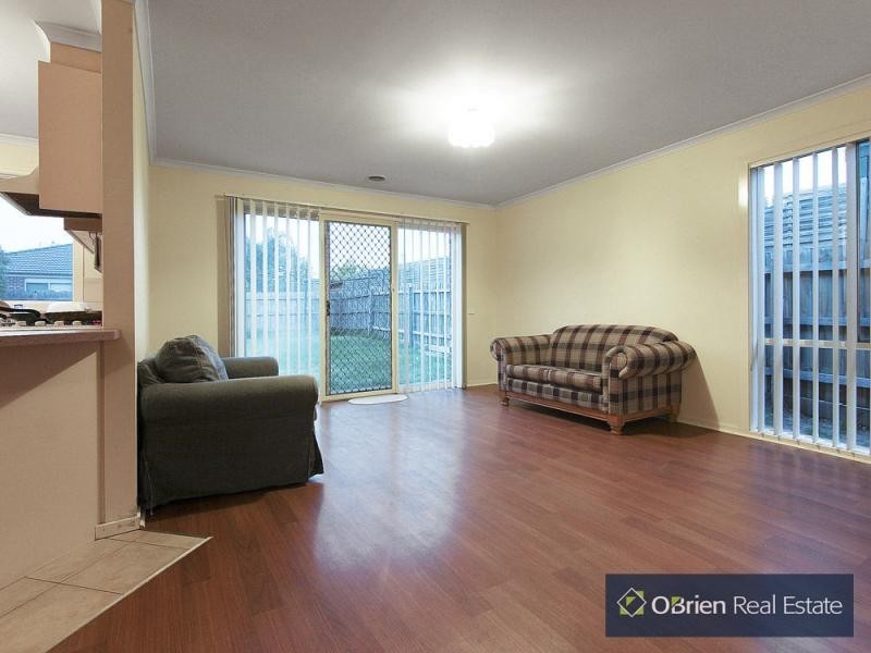 10 Blue Jay Court, Narre Warren South VIC 3805