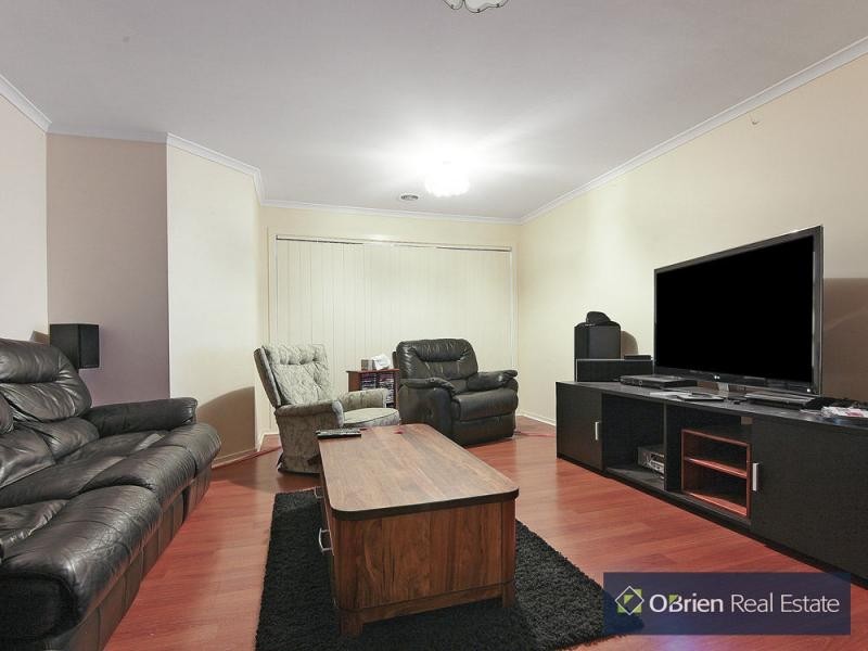 10 Blue Jay Court, Narre Warren South VIC 3805