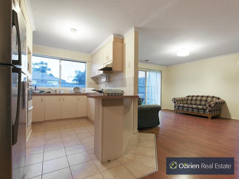 10 Blue Jay Court, Narre Warren South VIC 3805