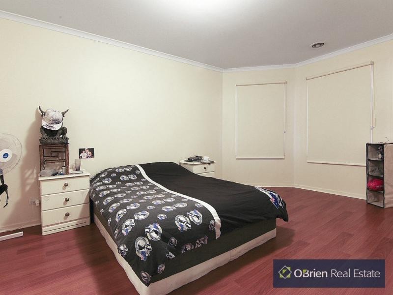 10 Blue Jay Court, Narre Warren South VIC 3805