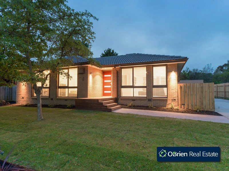 1/6 Selkirk Court, Berwick VIC 3806