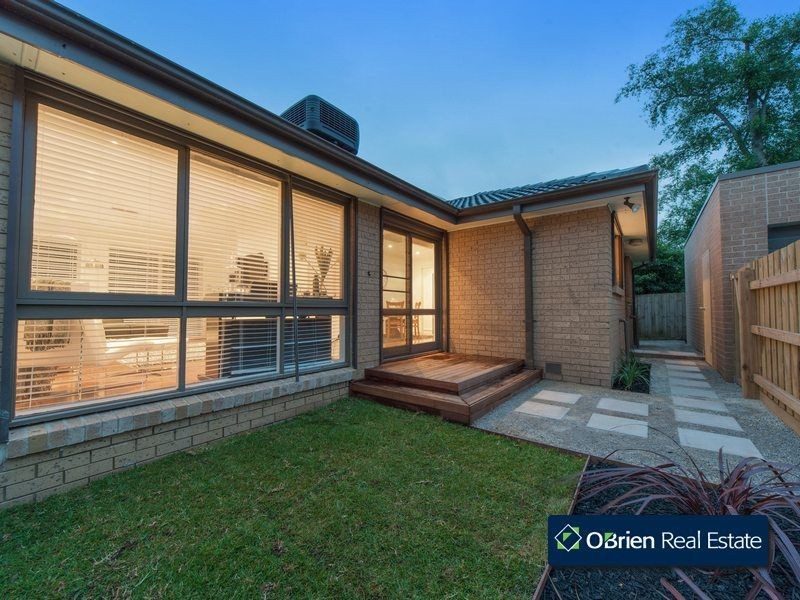 1/6 Selkirk Court, Berwick VIC 3806