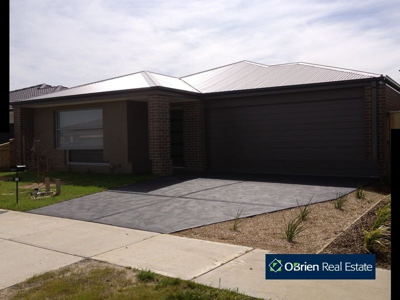 71 Frankland Street, Clyde North VIC 3978