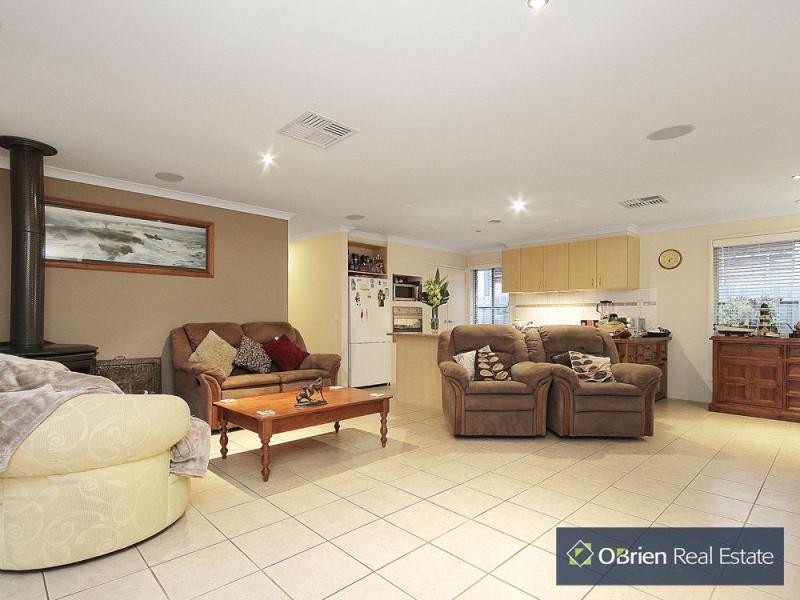 3 Makitti Close, Tooradin VIC 3980