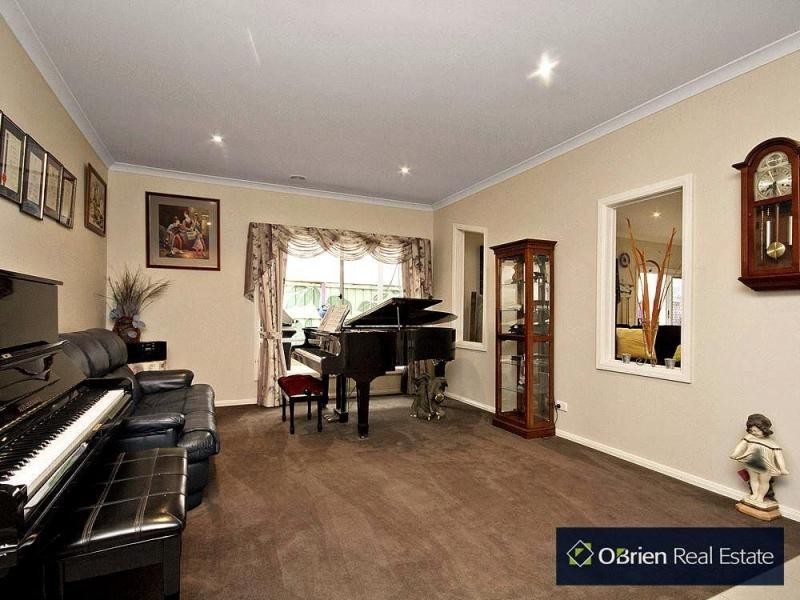 40 Arena Parade, Officer VIC 3809