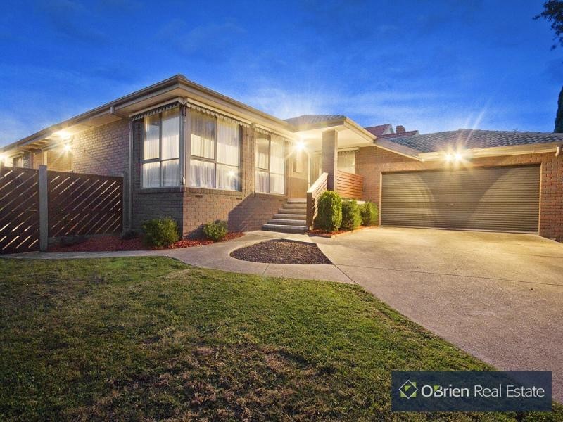 4 Shawnee Court, Narre Warren VIC 3805