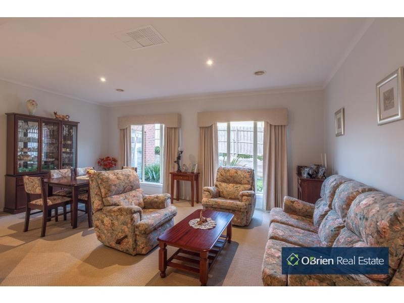 6 The Elms, Narre Warren VIC 3805