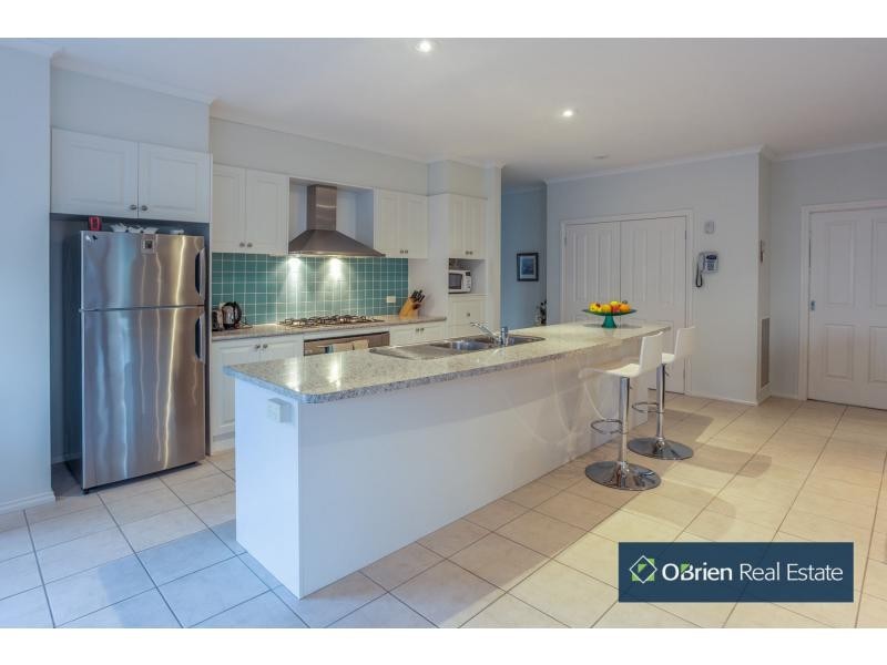 6 The Elms, Narre Warren VIC 3805