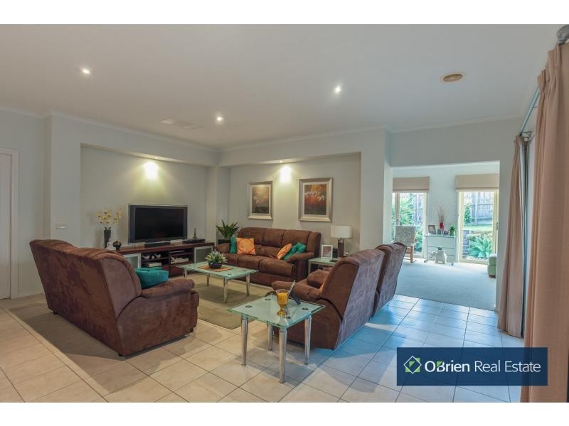 6 The Elms, Narre Warren VIC 3805