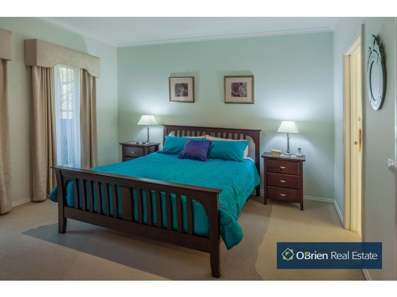 6 The Elms, Narre Warren VIC 3805