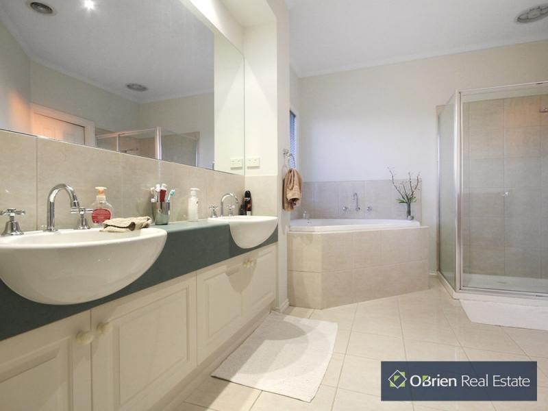 6 The Elms, Narre Warren VIC 3805