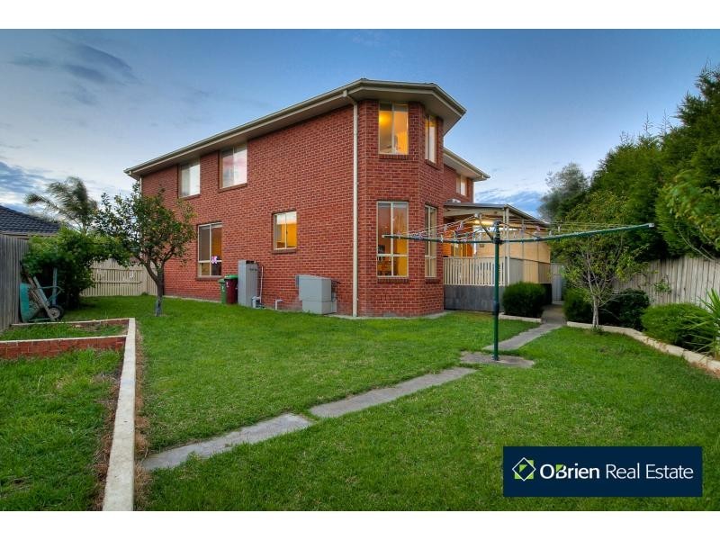 19 Tegans Close, Hallam VIC 3803
