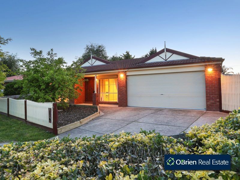 9 Loxford Court, Narre Warren South VIC 3805