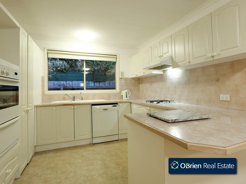 9 Loxford Court, Narre Warren South VIC 3805