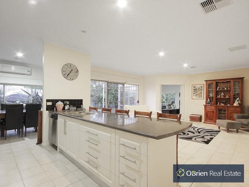 46 Wintersun Road, Berwick VIC 3806