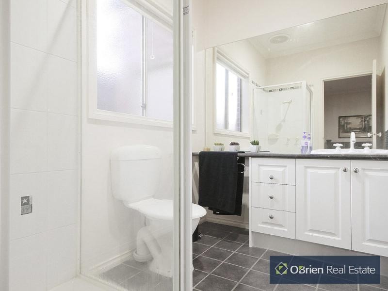 46 Wintersun Road, Berwick VIC 3806