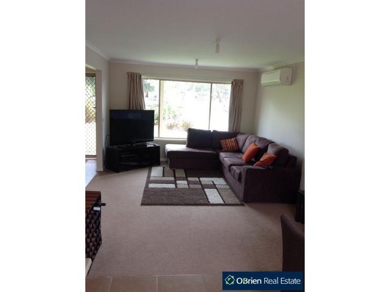 1/10 Peryman Street, Pearcedale VIC 3912