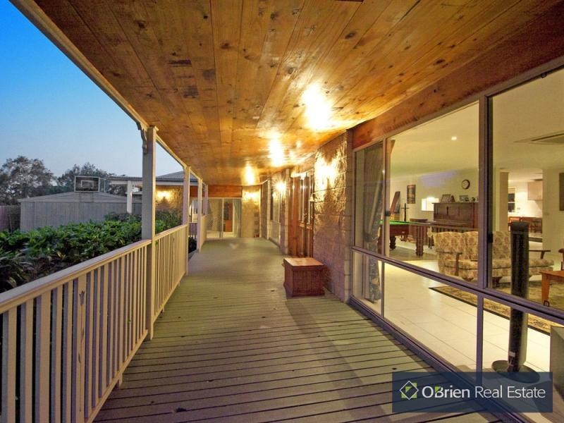 28 Jennifer Street, Junction Village VIC 3977