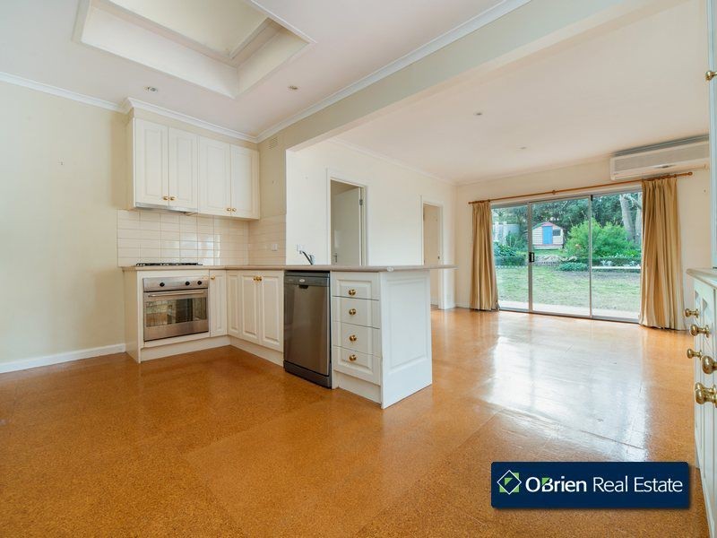 13 Fritzlaff Court, Berwick VIC 3806