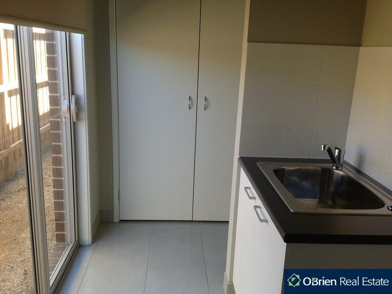 3 Goulburn Street, Cranbourne East VIC 3977