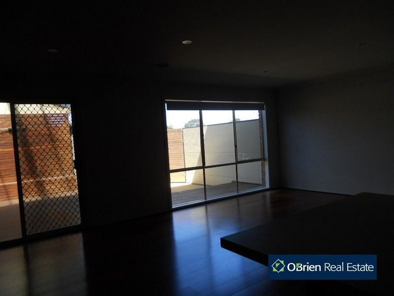 Unit 27/15-17 William Road, Berwick VIC 3806