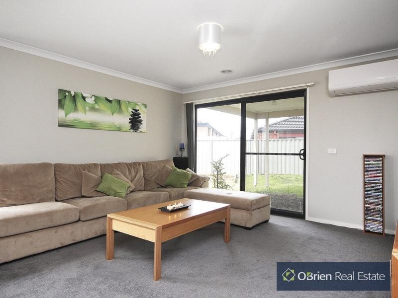 57 Ardent Crescent, Cranbourne East VIC 3977