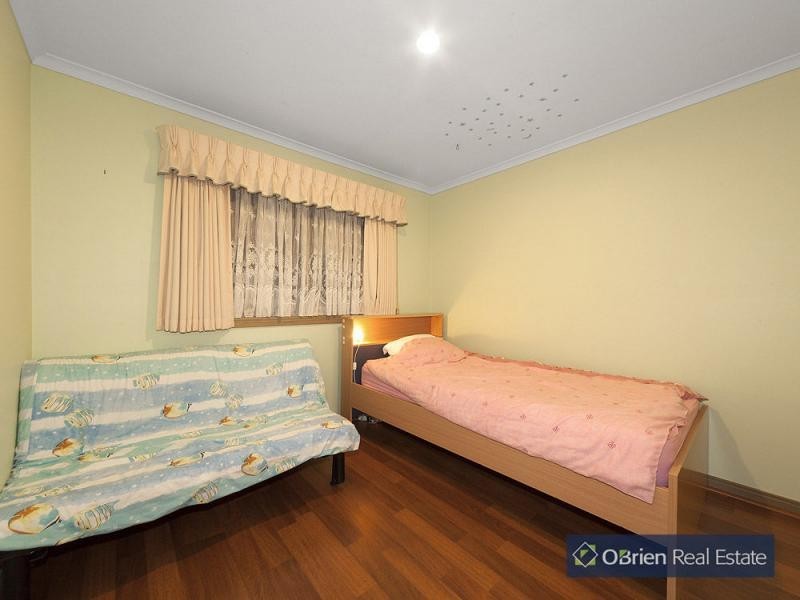 4 Jancol Court, Berwick VIC 3806