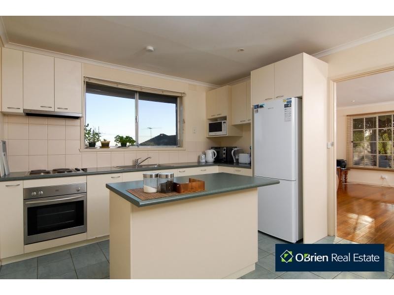 1/23 Sabine Avenue, Dandenong North VIC 3175