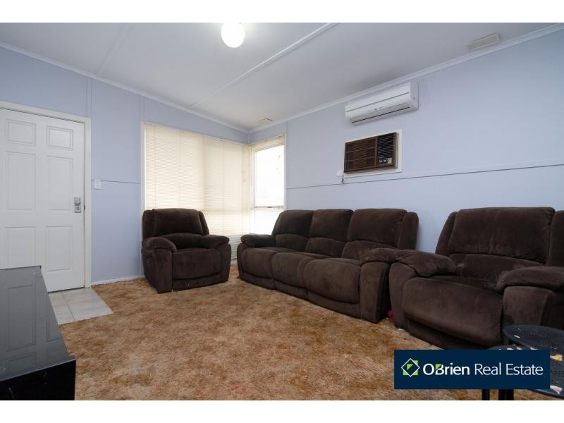 41 Lurline Street, Cranbourne VIC 3977