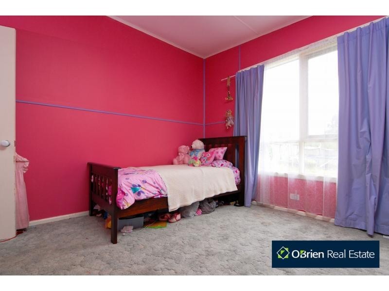 41 Lurline Street, Cranbourne VIC 3977