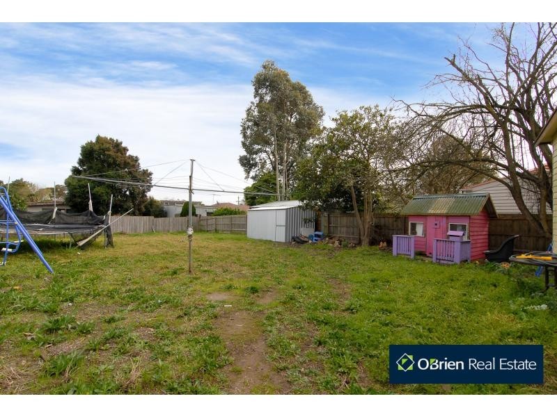 41 Lurline Street, Cranbourne VIC 3977