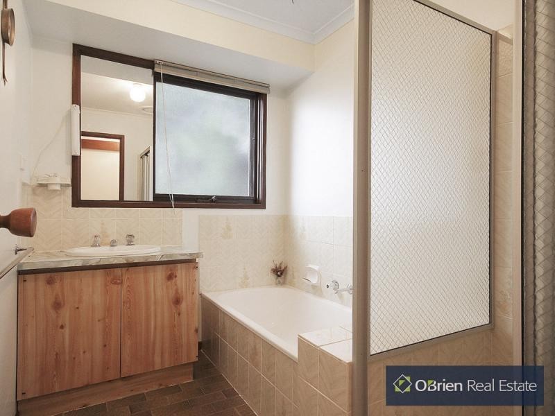 46 Ferndale Drive, Frankston VIC 3199