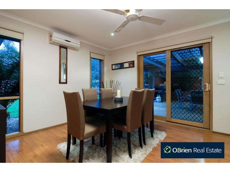 1 Yandilla Court, Berwick VIC 3806