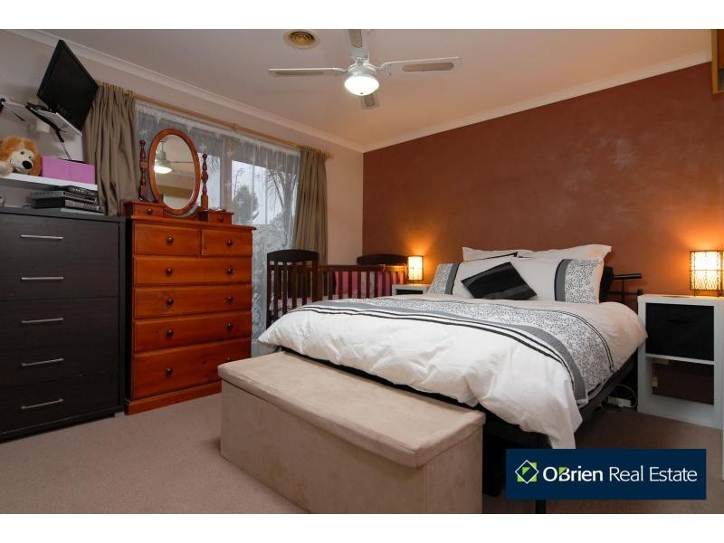 1 Yandilla Court, Berwick VIC 3806