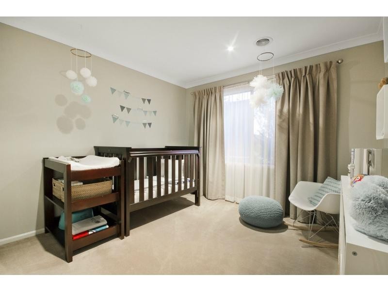 4 Golden Grove Drive, Narre Warren South VIC 3805