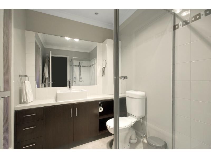 4 Golden Grove Drive, Narre Warren South VIC 3805