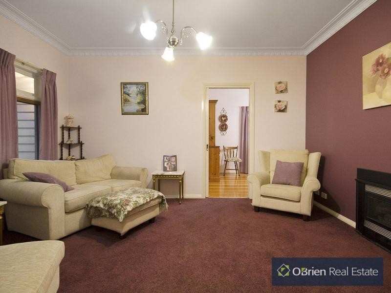 18 Iriswells Close, Tooradin VIC 3980