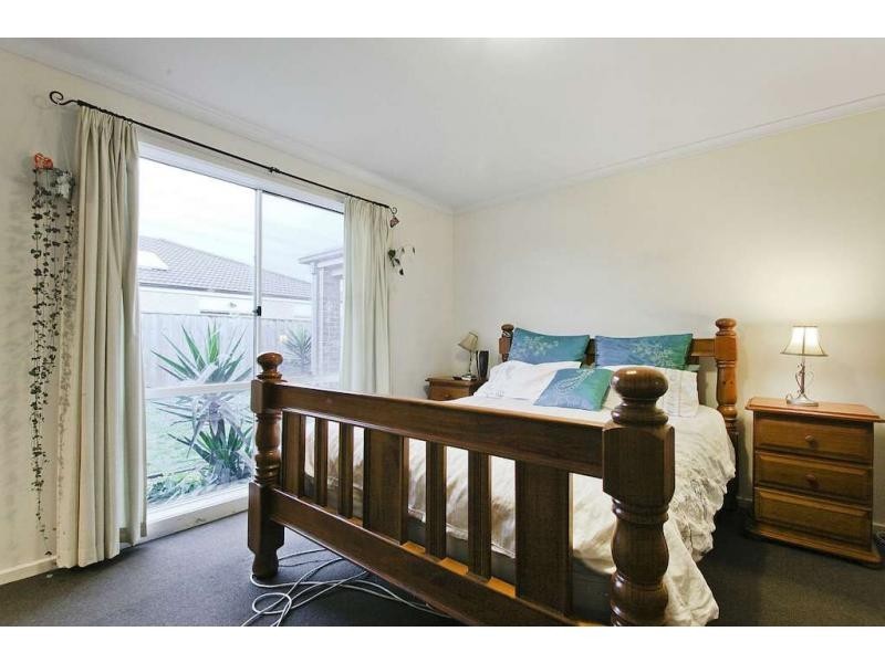 5 Alder Way, Cranbourne VIC 3977