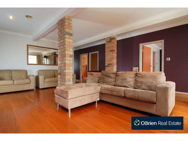 6 Inverness Street, Endeavour Hills VIC 3802