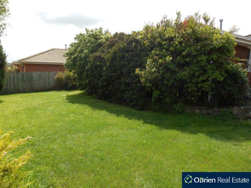 9 Christina Street, Narre Warren VIC 3805